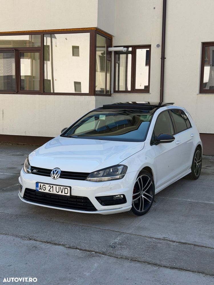 Volkswagen Golf 1.4 TSI DSG Highline - 1