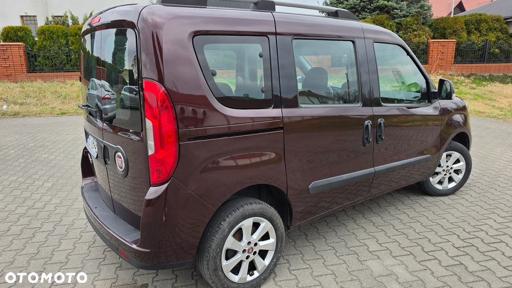 Fiat Doblo 1.4 T-Jet 16V Lounge - 17