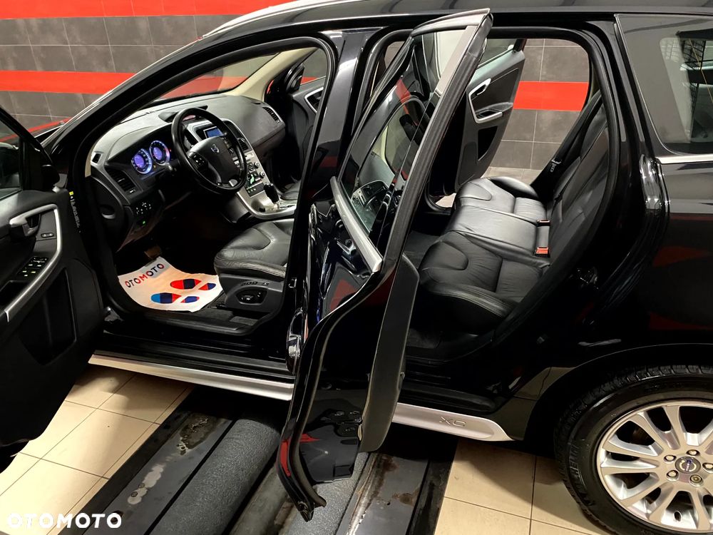 Volvo XC 60 D5 AWD Summum - 20