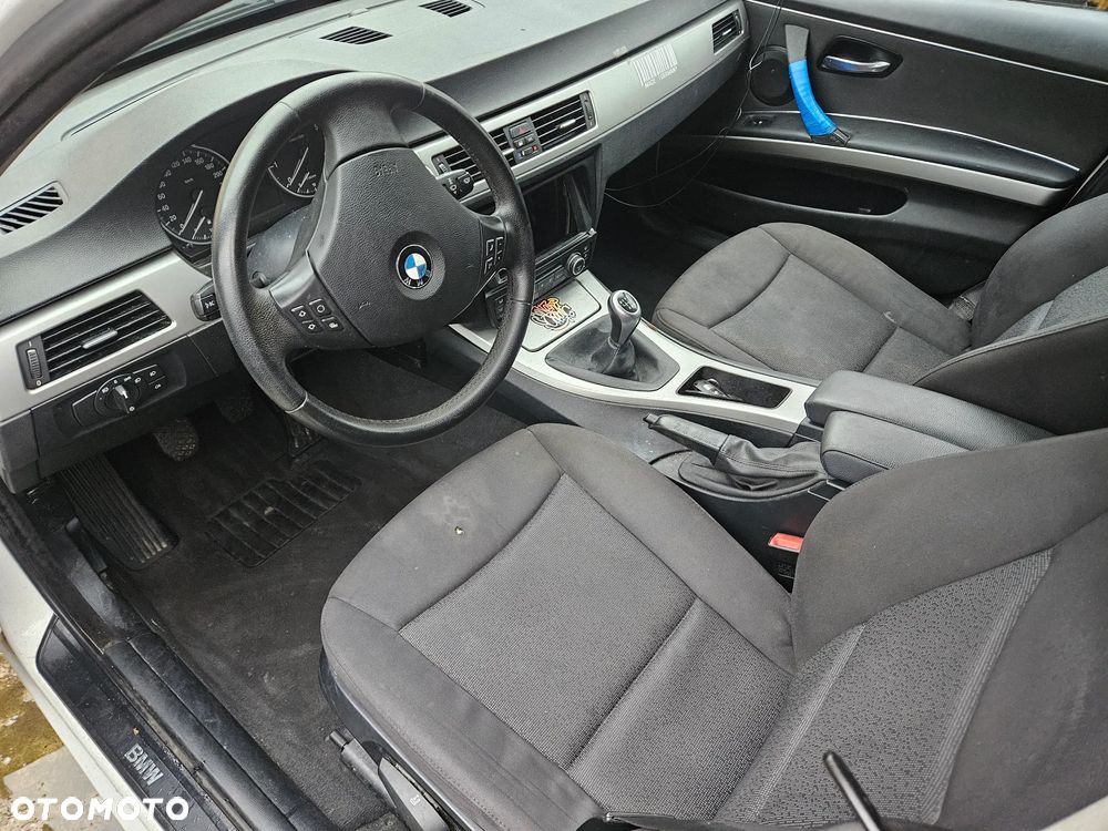 BMW Seria 3 - 9