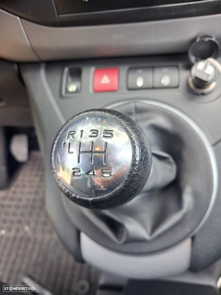 Peugeot Partner BlueHDi 120 Stop&Start Outdoor - 8
