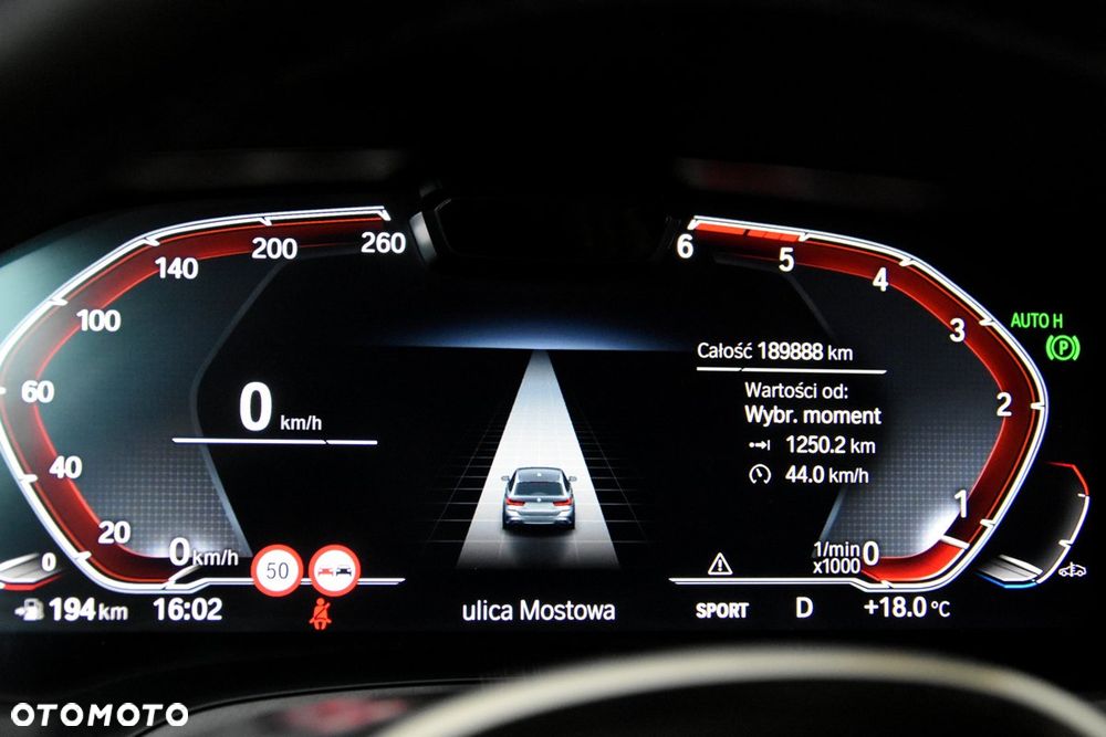 BMW Seria 3 320d xDrive M Sport sport - 40