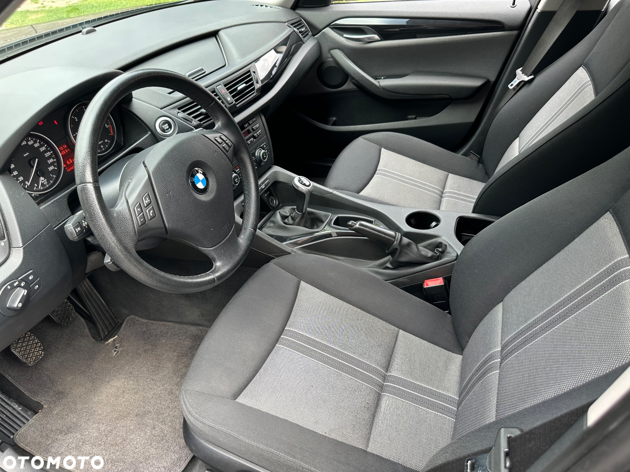 BMW X1 sDrive20d - 26