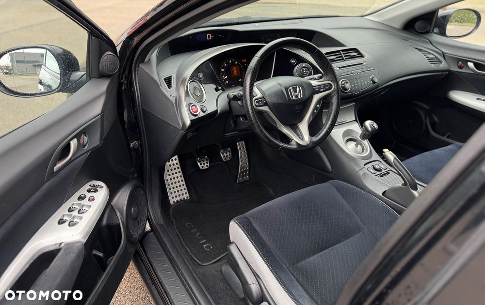 Honda Civic 1.8 Comfort - 5