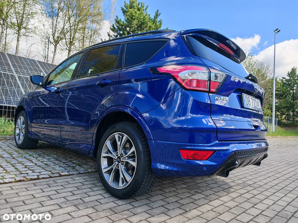 Ford Kuga 1.5 EcoBoost 2x4 ST-Line - 12
