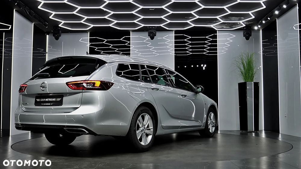 Opel Insignia 2.0 CDTI Elegance S&S - 9