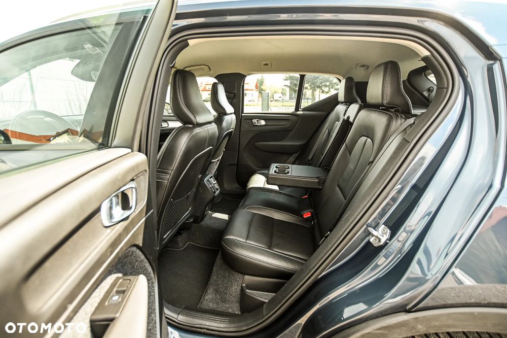 Volvo XC 40 T2 Core - 31