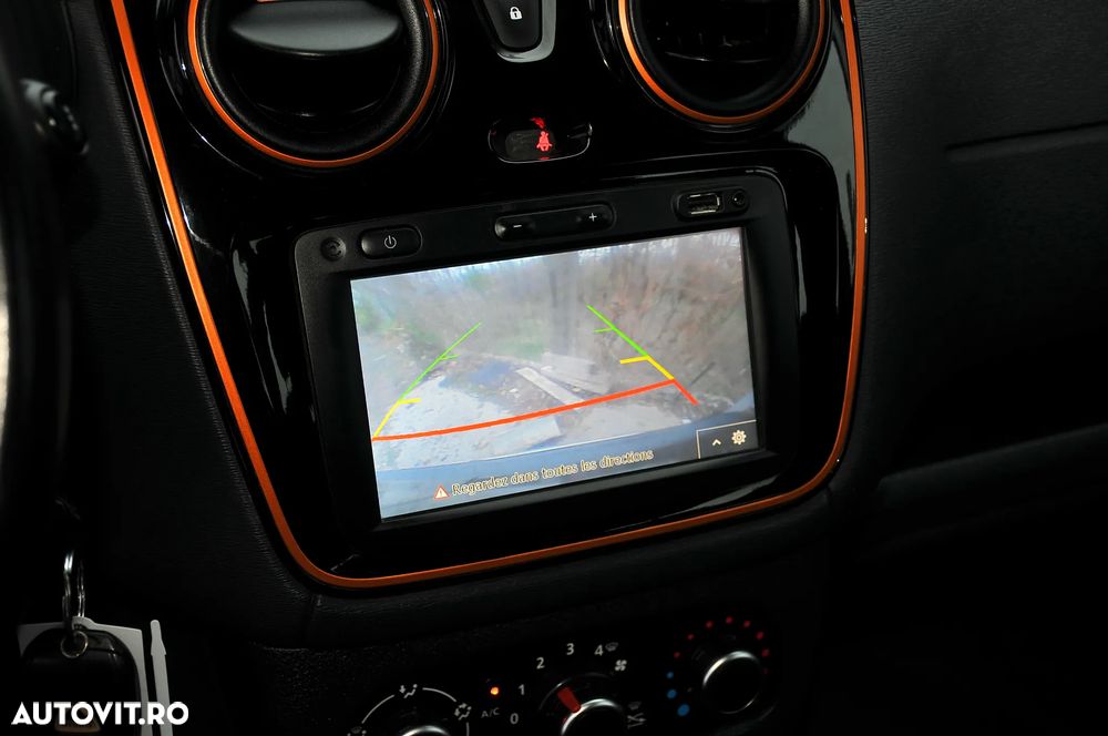 Dacia Dokker dCi 90 Stepway Celebration - 7