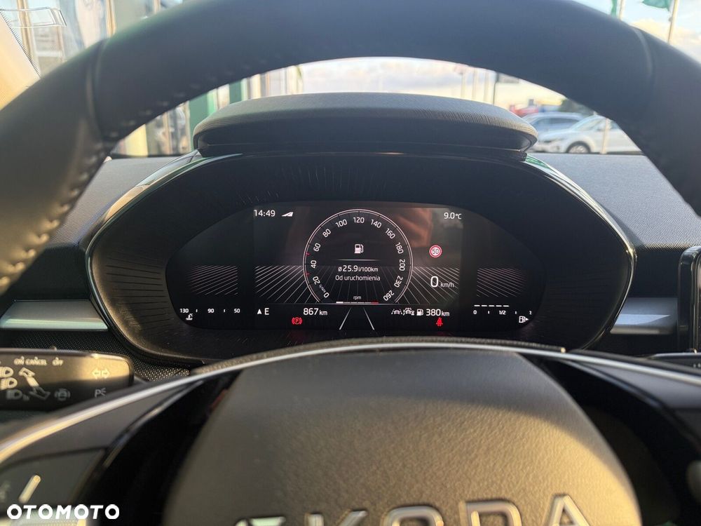 Skoda Fabia - 23
