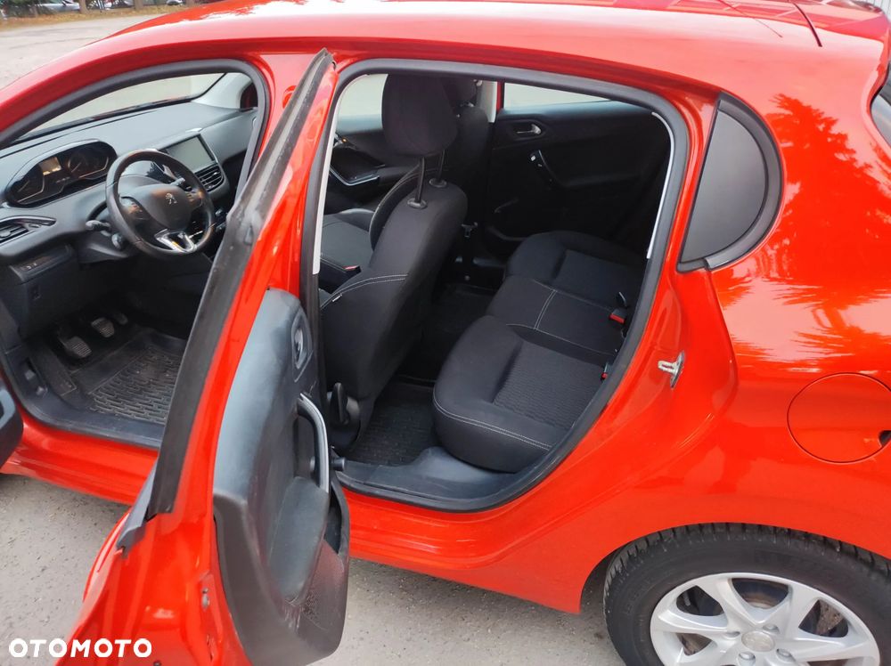 Peugeot 208 1.2 PureTech Active - 6