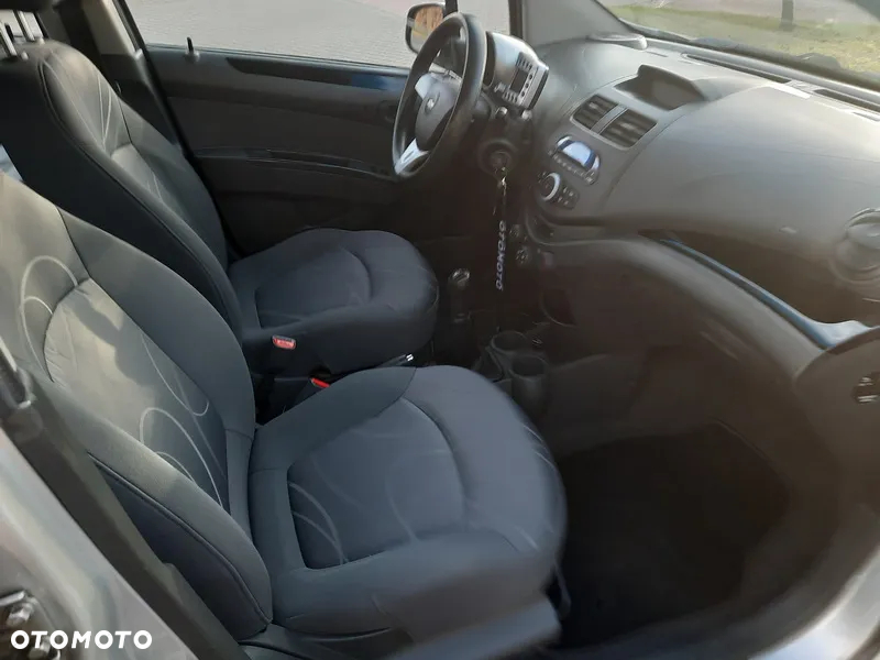 Chevrolet Spark - 16