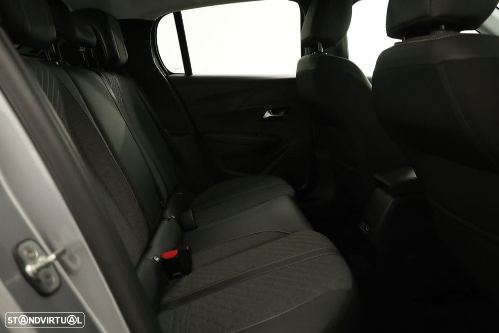 Peugeot 208 1.2 Hybrid Allure e-DCS6 - 22