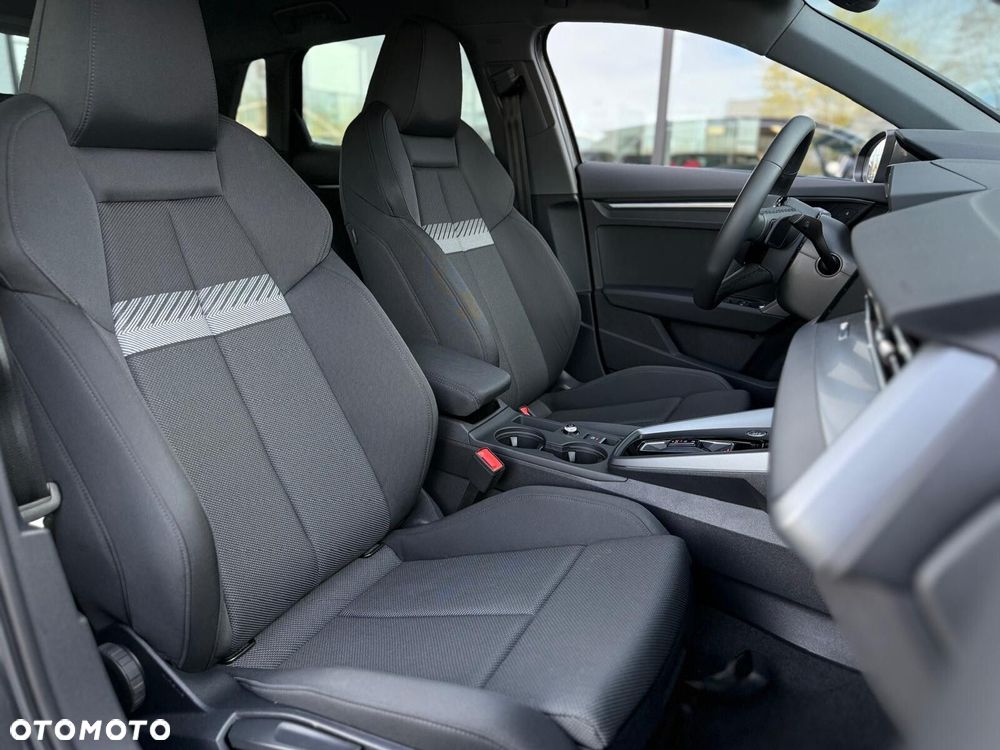 Audi A3 Sportback 35 TFSI mHEV S Line S tronic - 40