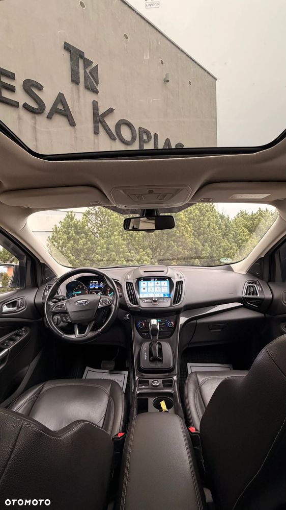 Ford Kuga 2.0 TDCi 4x4 Vignale - 17