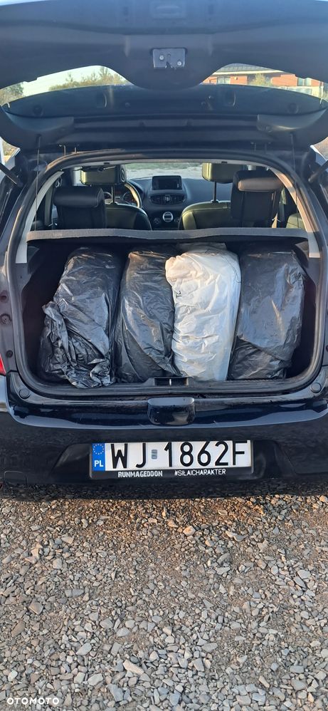 Renault Clio - 8