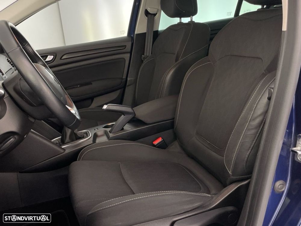 Renault Mégane 1.3 TCe Limited - 18