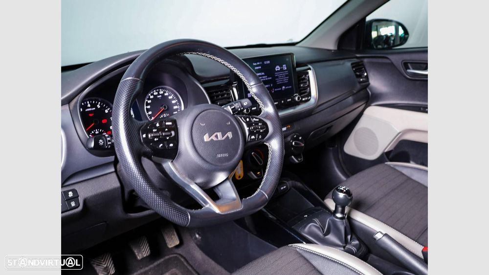 Kia Stonic 1.2 Dynamic - 11