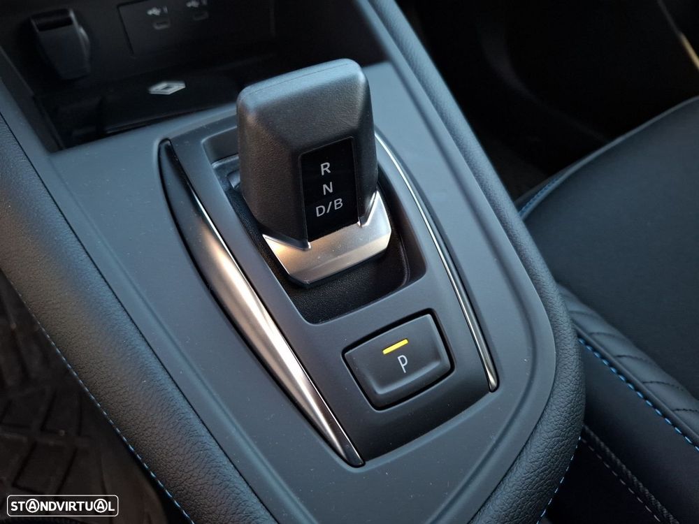 Renault Symbioz 1.8 E-Tech Full Hybrid Esprit Alpine — fotografia 18