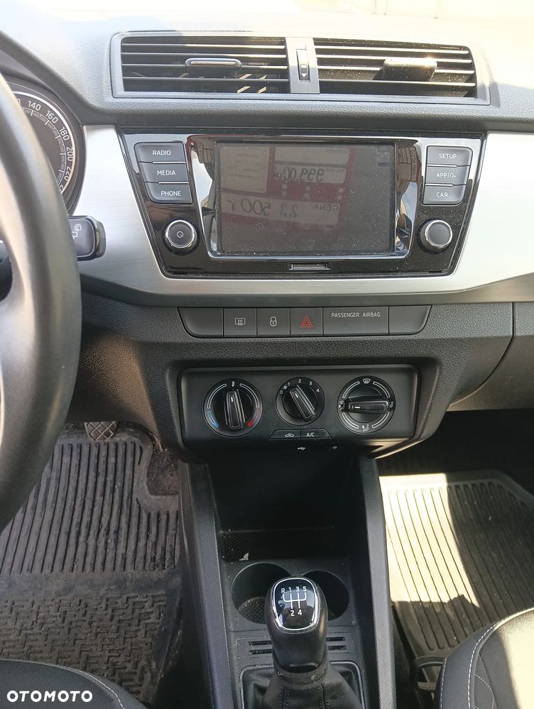 Skoda Fabia - 16