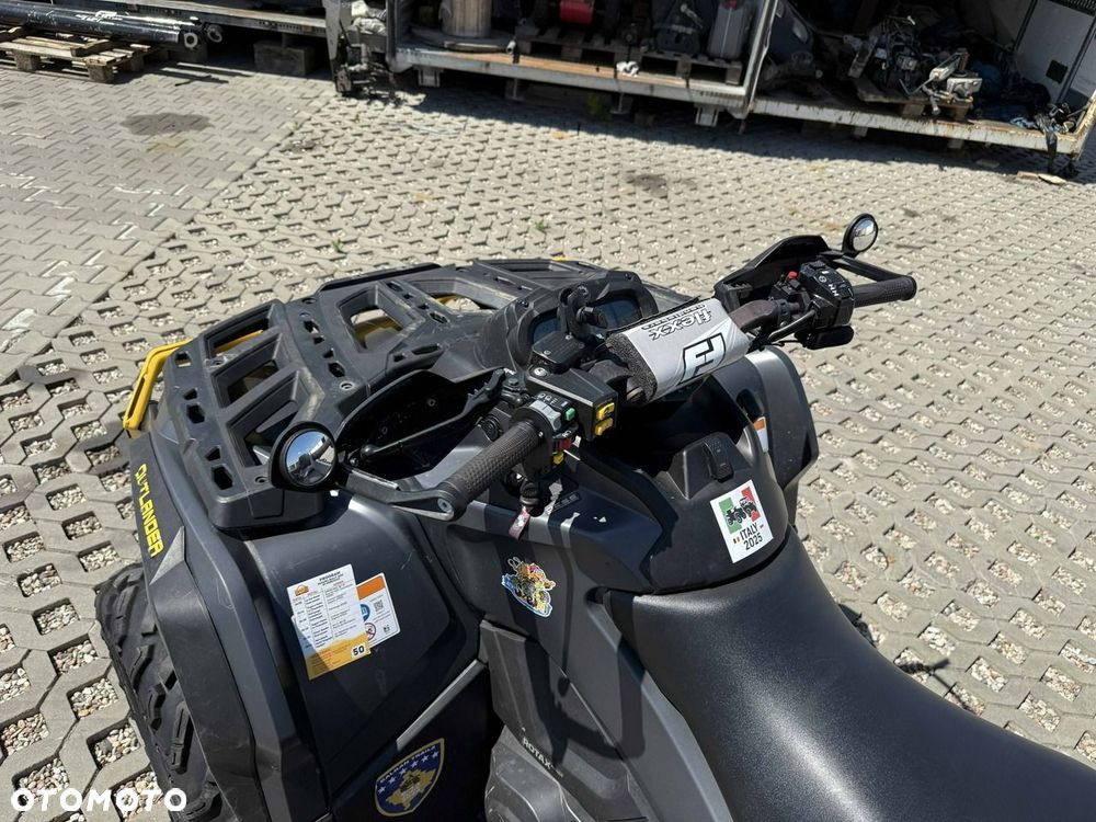 Can-Am Outlander Max - 10