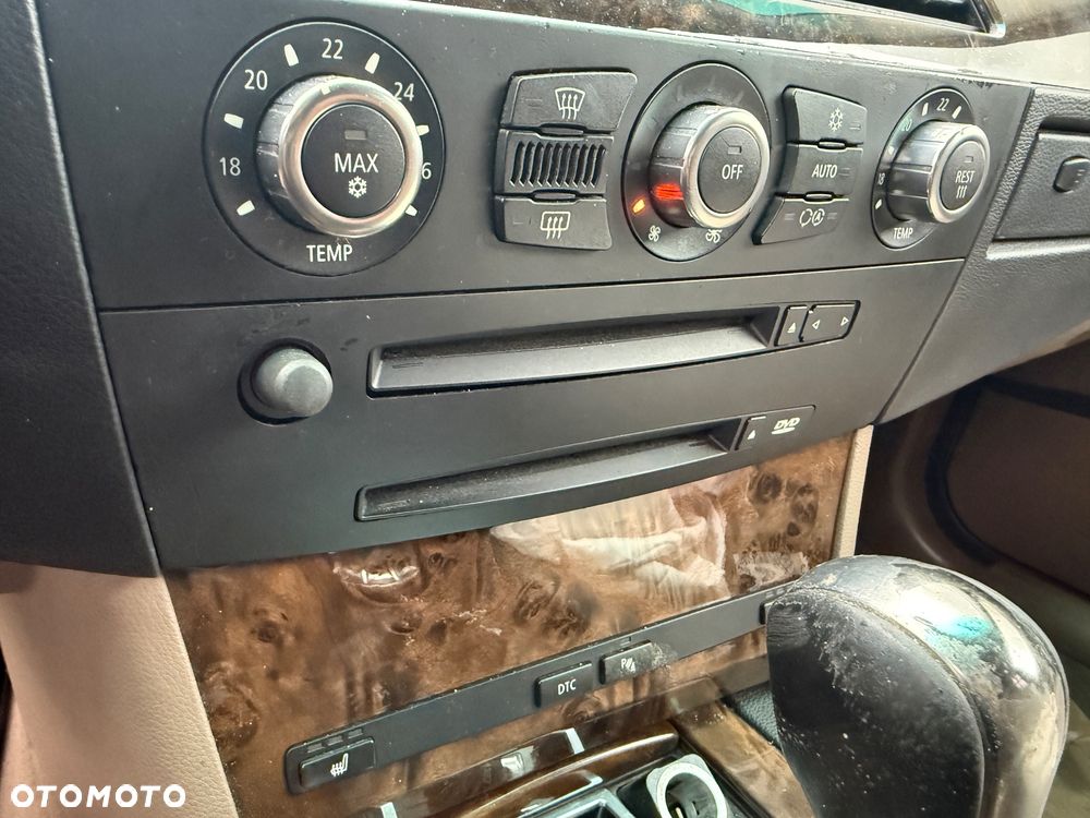 Radio CCC e60 e61 kombajn czytnik płyt Navi duża polski Menu - 1
