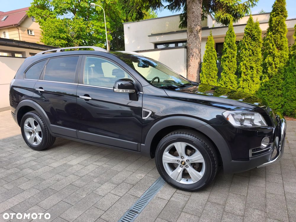 Chevrolet Captiva 2.0 d LT medium 5os - 7
