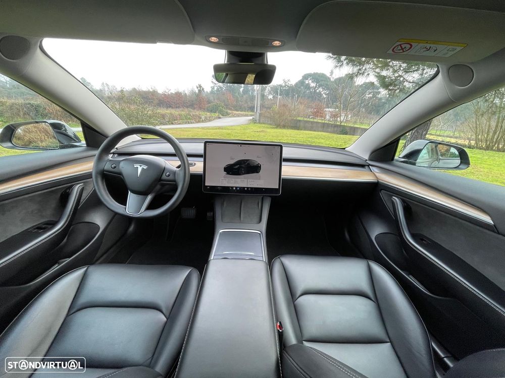 Tesla Model 3 Long Range Tração Traseira - 9