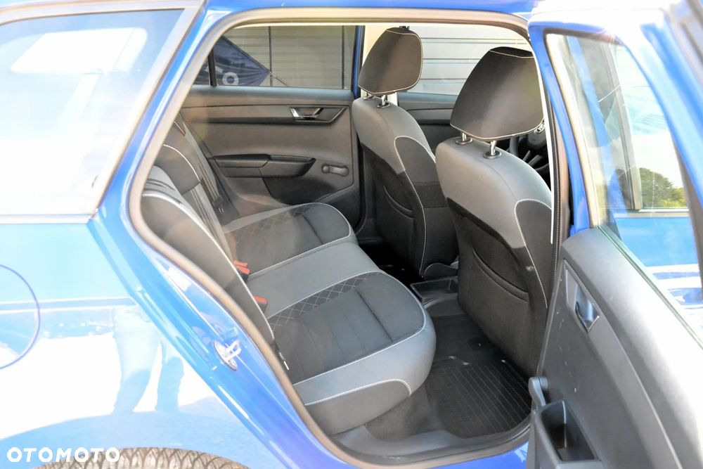Skoda Fabia 1.0 TSI Ambition - 31