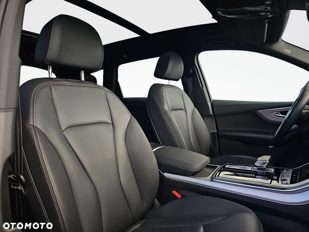 Audi Q7 - 24