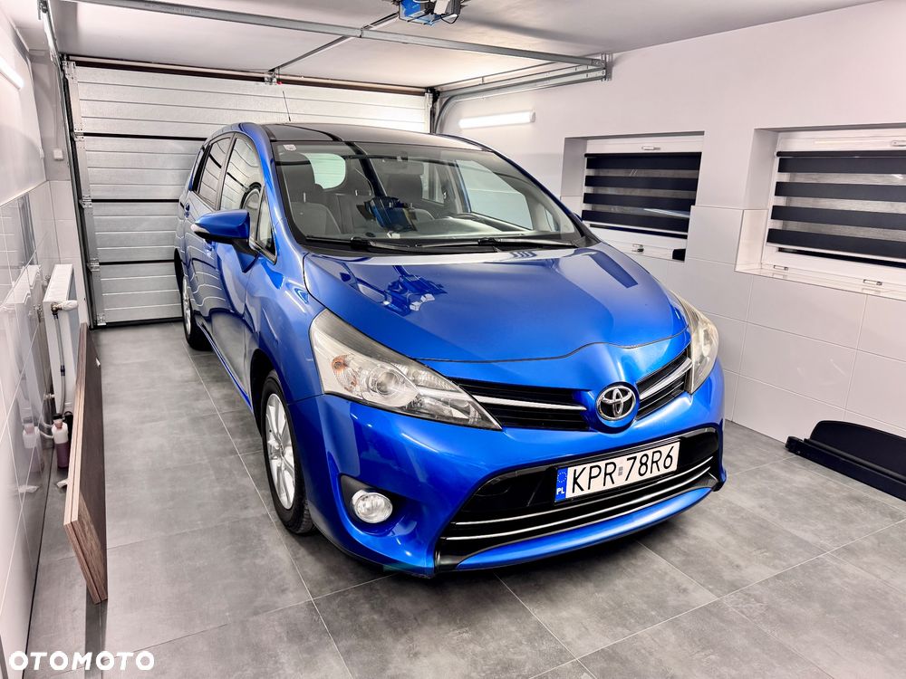 Toyota Verso 1.6 D-4D Prestige - 1