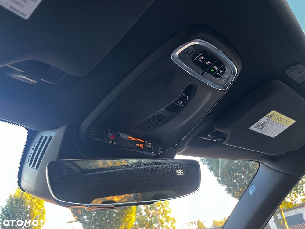 Volvo XC 90 T6 AWD Momentum 7os - 29