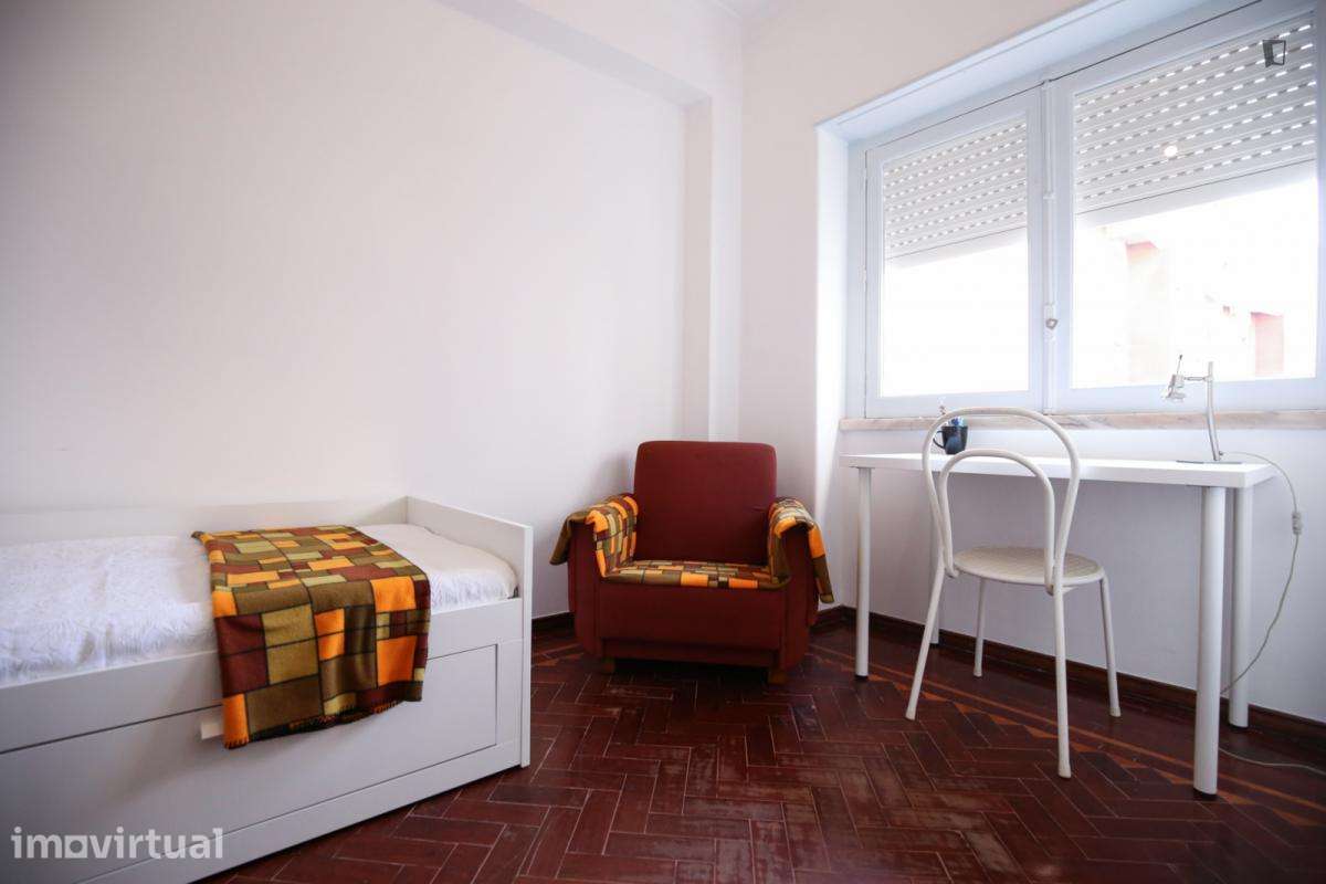Quarto - localizado em Paço de Arcos Lisbon - Grande imagem: 4/26