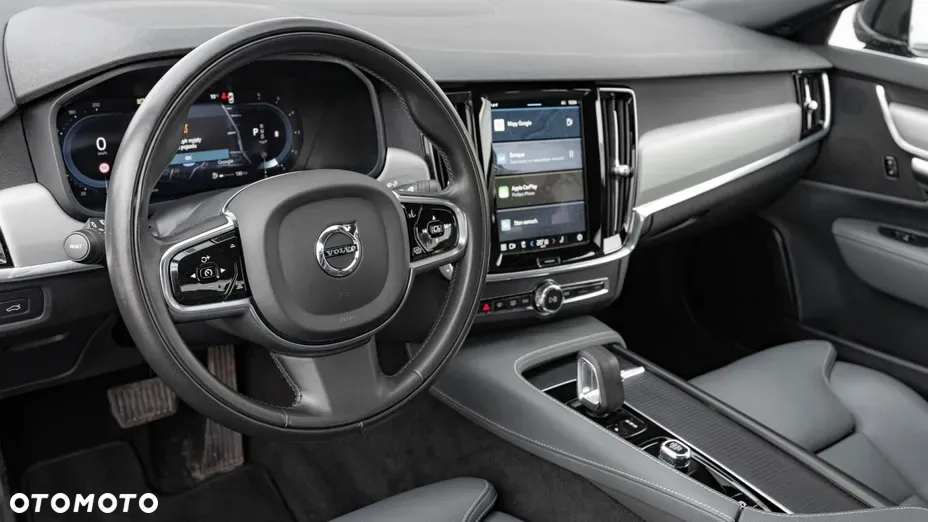 Volvo S90 - 4