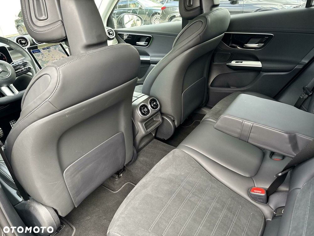 Mercedes-Benz GLC - 18