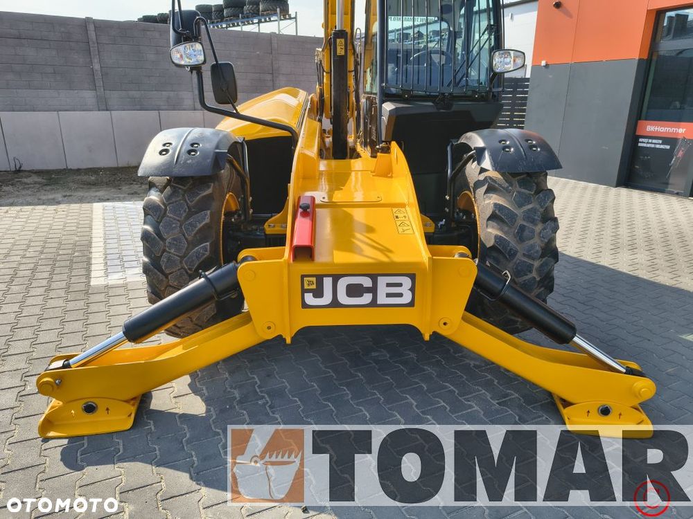 JCB 540-140 2023R klimatyzacja - 12