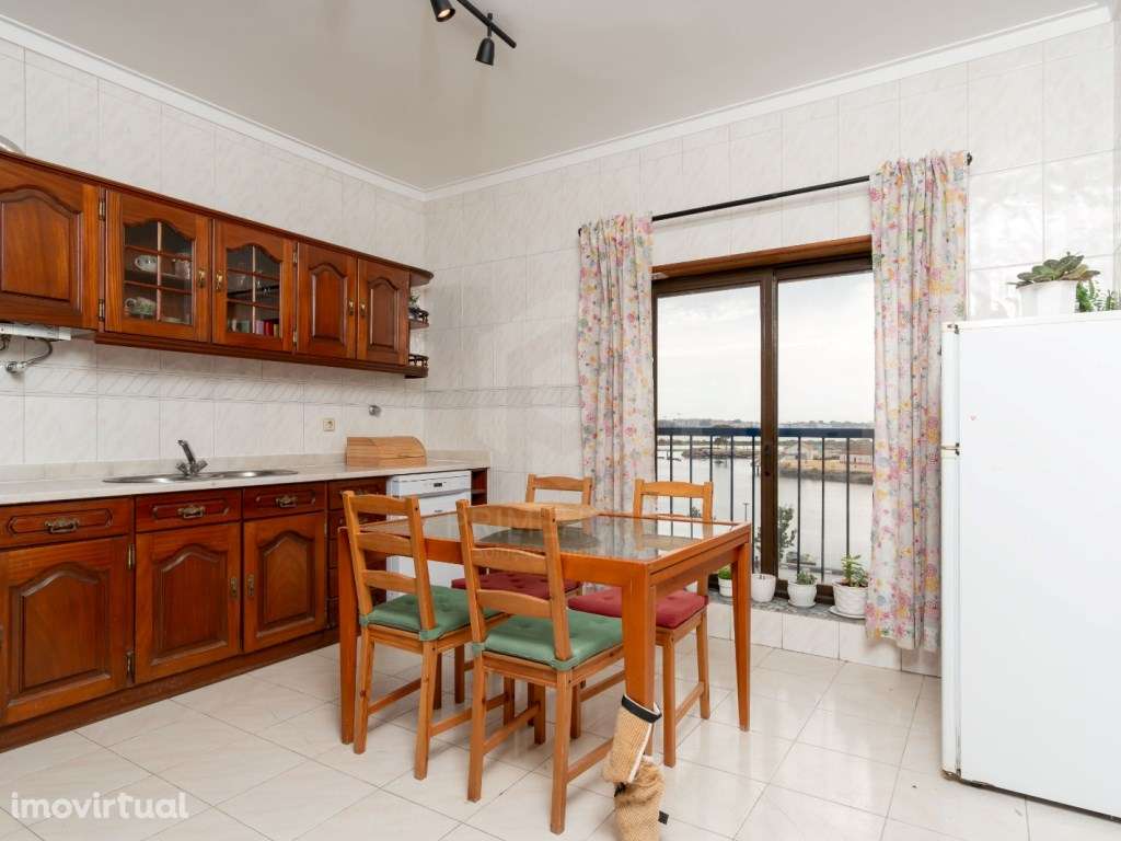 T3 Duplex no Barreiro / Zona Ribeirinha - Grande imagem: 5/36