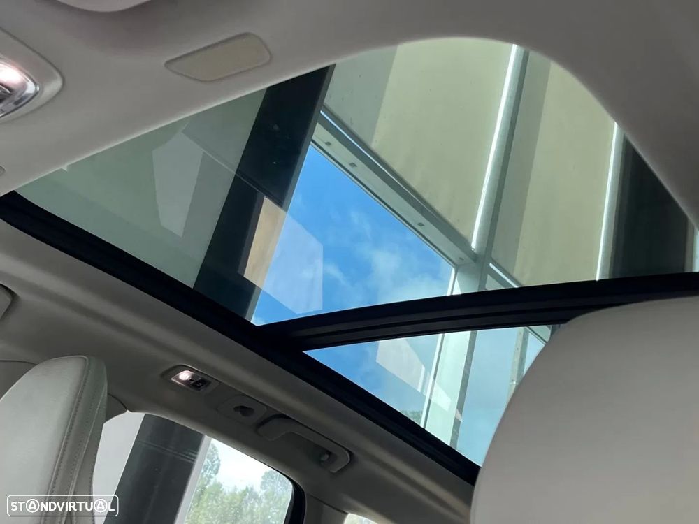 Volvo XC 60 2.0 D3 Momentum - 22