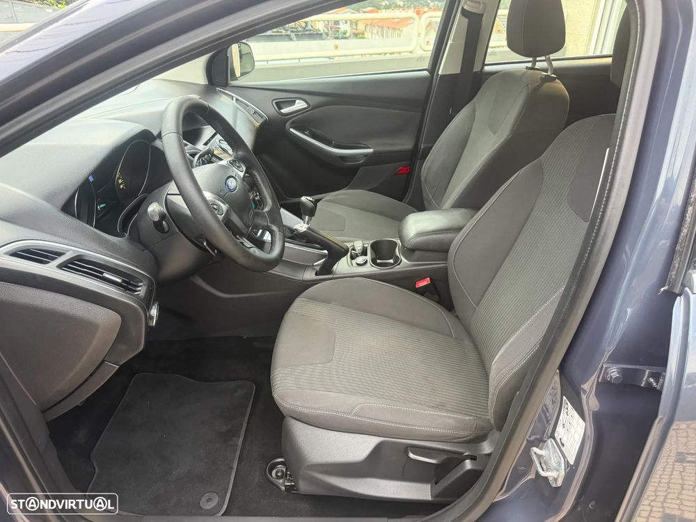 Ford Focus SW 1.6 TDCi Titanium - 8