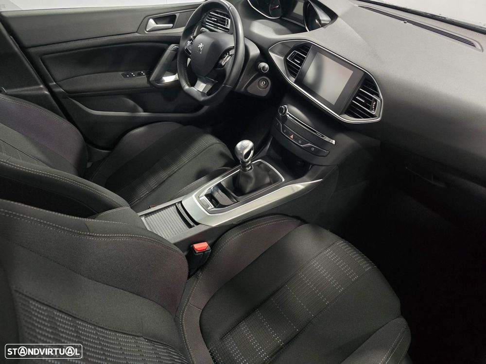 Peugeot 308 1.6 BlueHDi Allure - 22