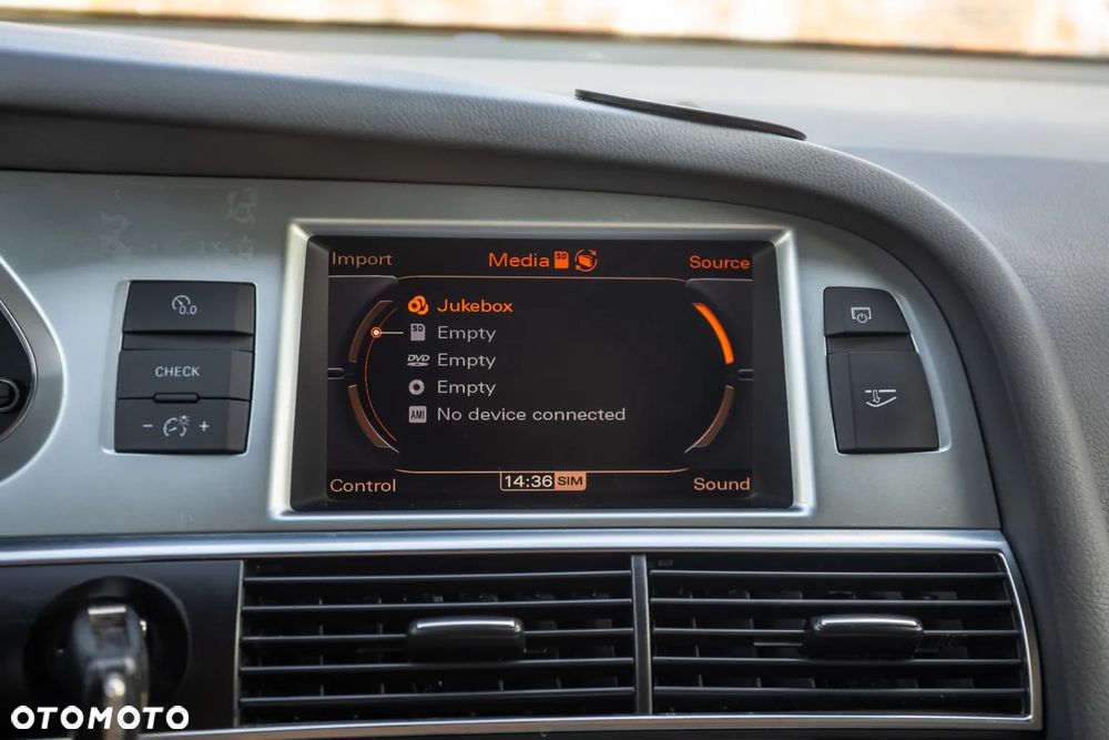 Audi A6 Avant 2.7 TDI DPF quattro tiptronic - 32