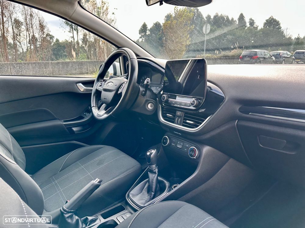 Ford Fiesta 1.1 Ti-VCT Business - 37