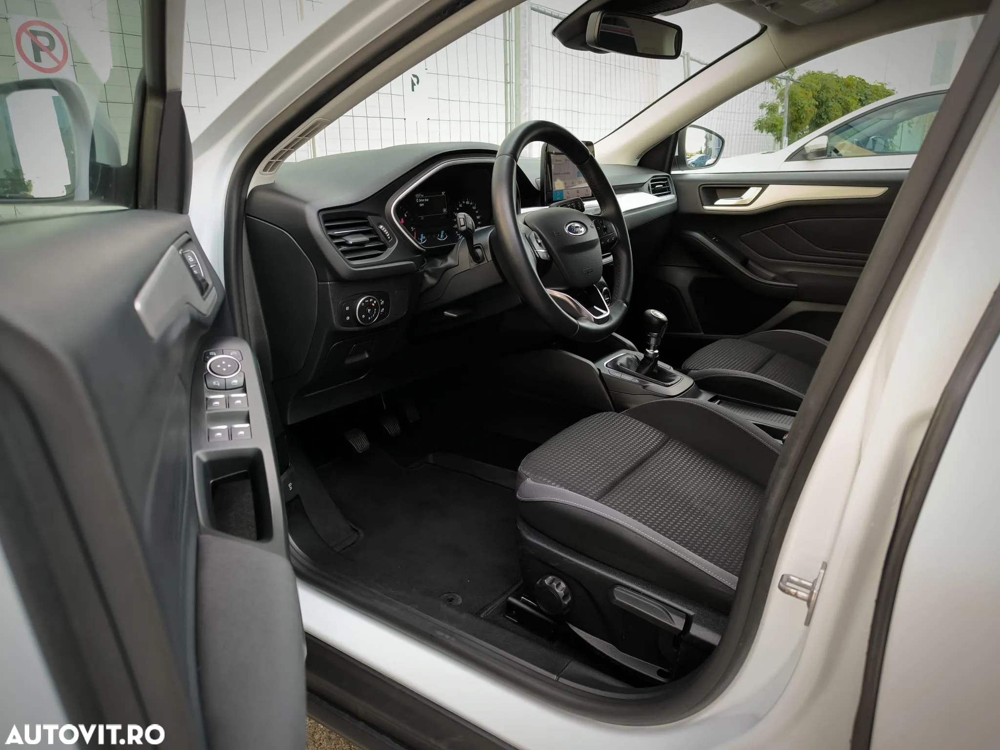 Ford Focus 1.5 EcoBlue Active - 13