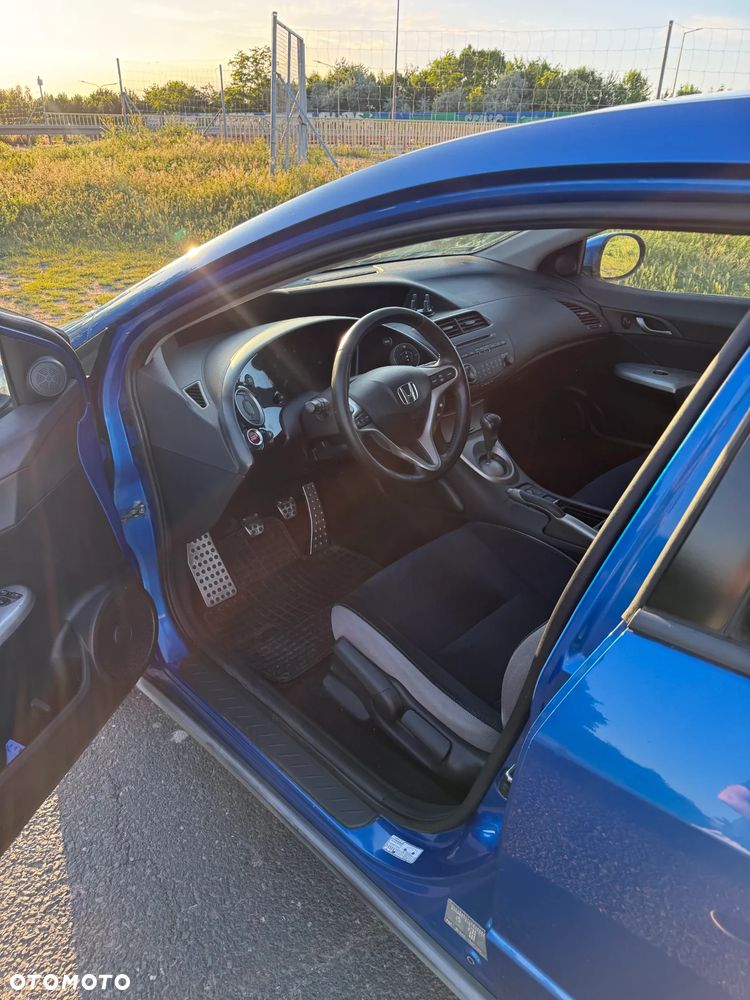 Honda Civic 1.8i-VTEC Comfort - 10