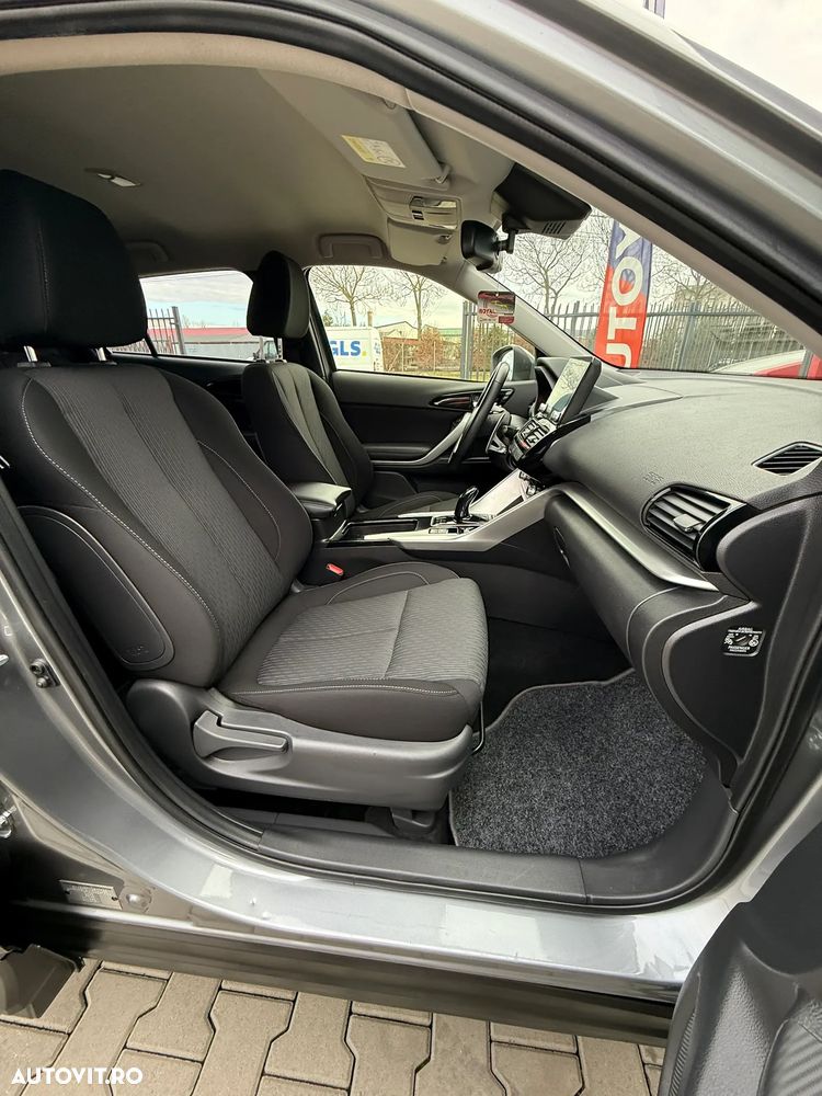 Mitsubishi Eclipse-Cross 4WD Intro Edition - 15