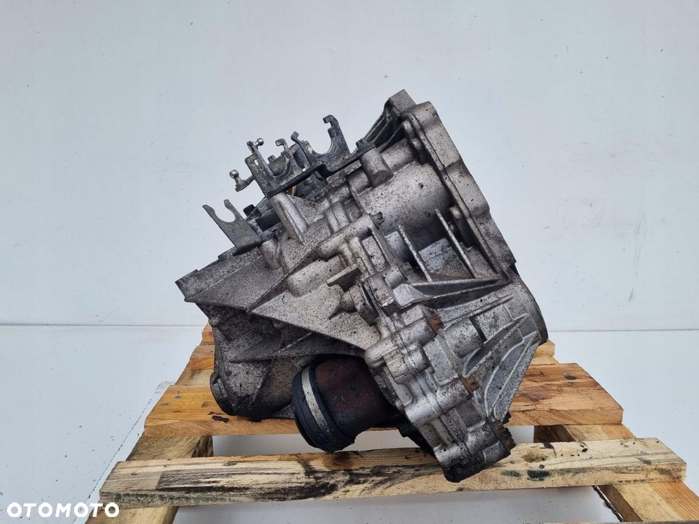 Mini Cooper One R50 1.6 16V SKRZYNIA BIEGÓW BHA 5 BIEGÓW BFA - 12