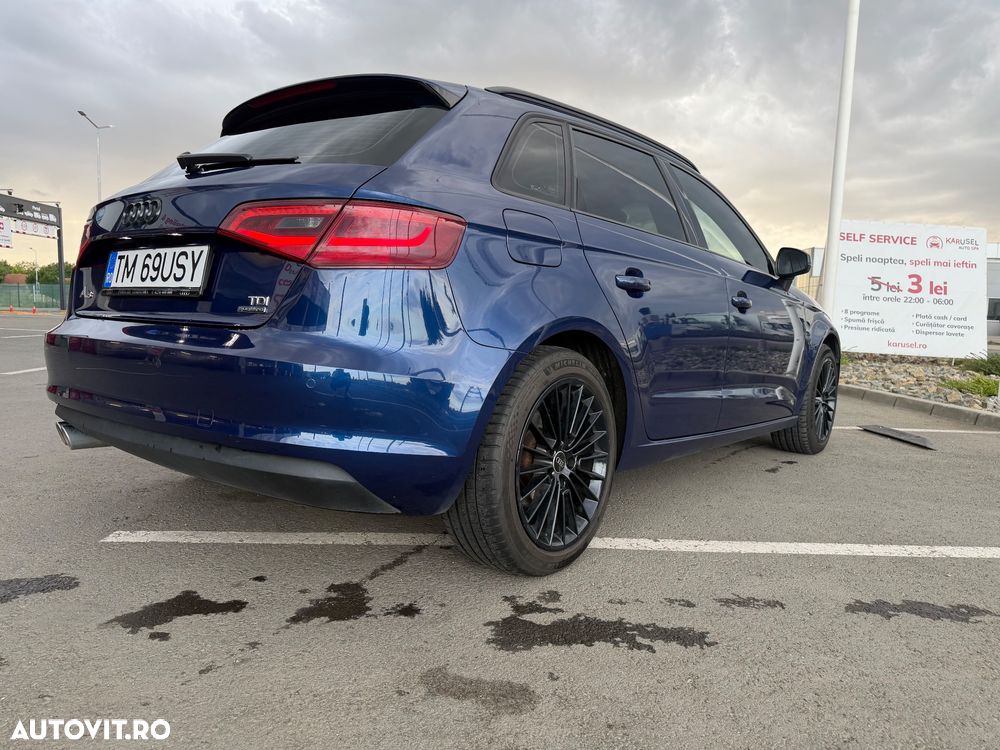 Audi A3 2.0 TDI (clean diesel) quattro Attraction - 17