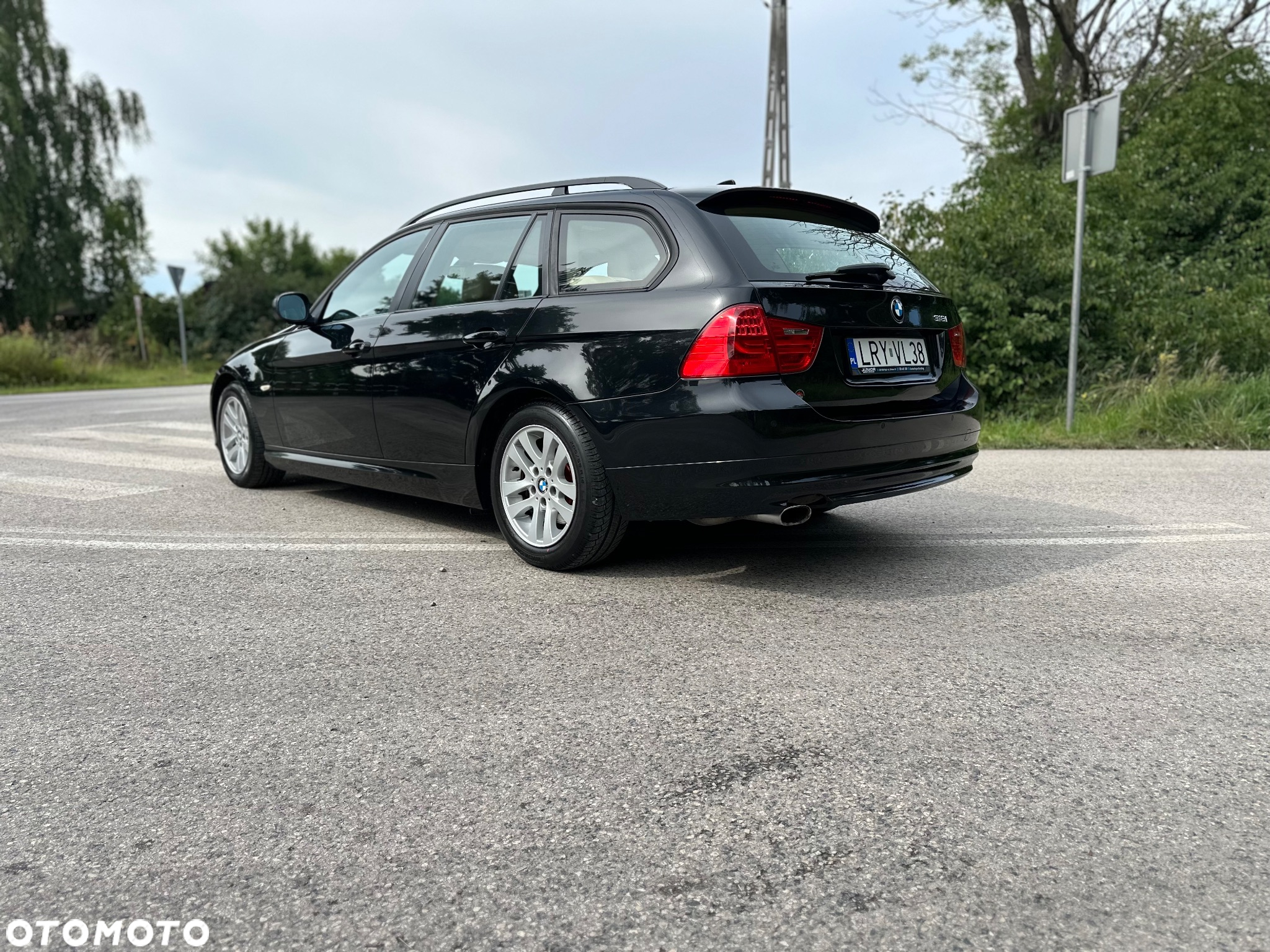 BMW Seria 3 318i Touring Edition Exclusive - 5