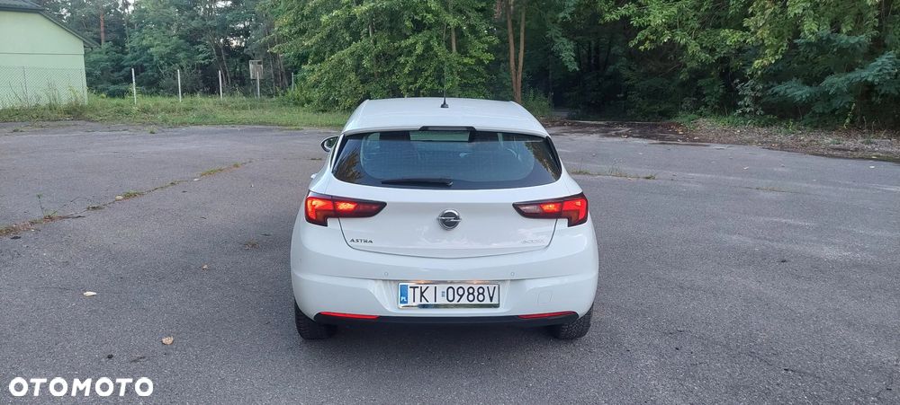 Opel Astra - 24