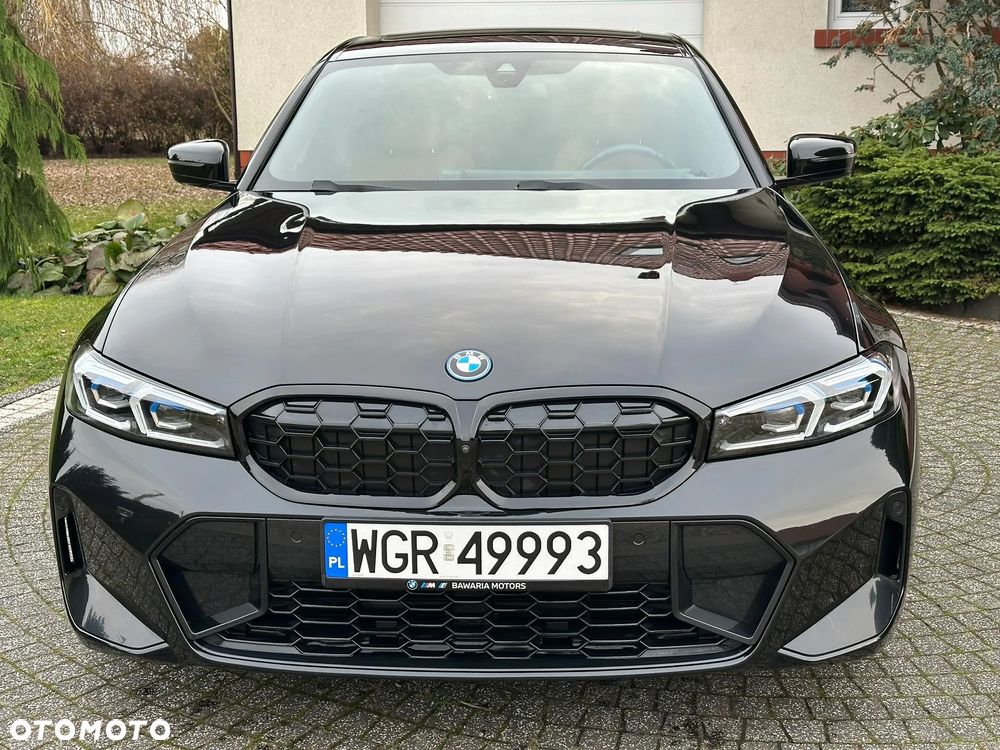 BMW Seria 3 330e xDrive M Sport - 3