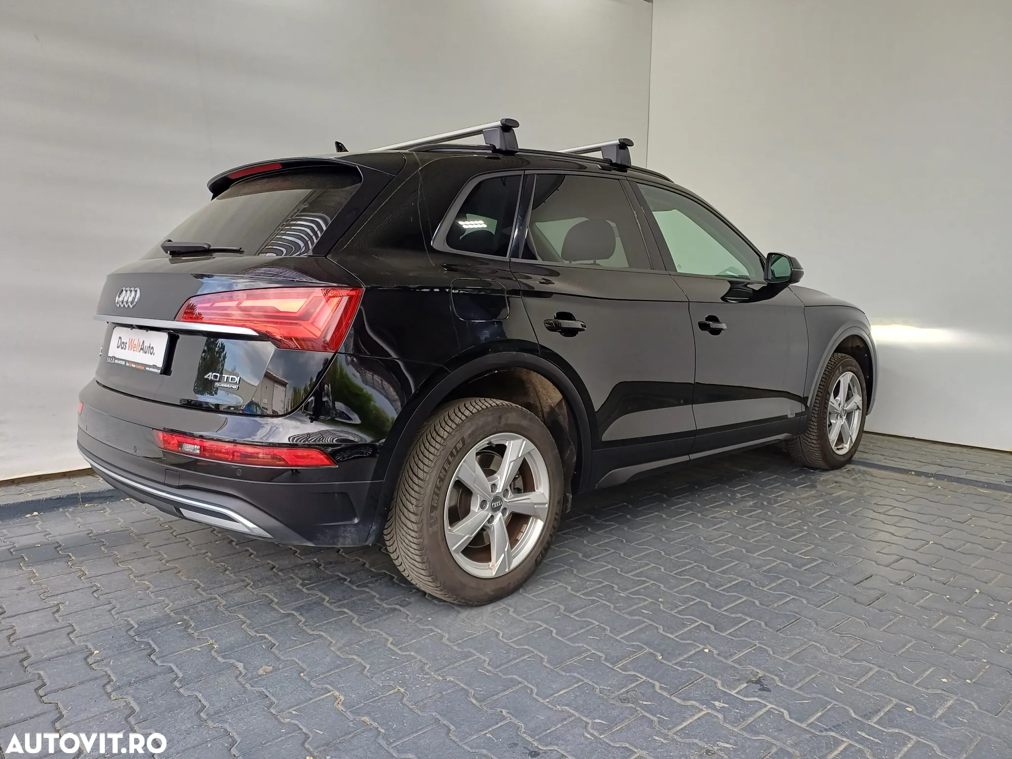 Audi Q5 40 TDI quattro S tronic MHEV Advanced - 32